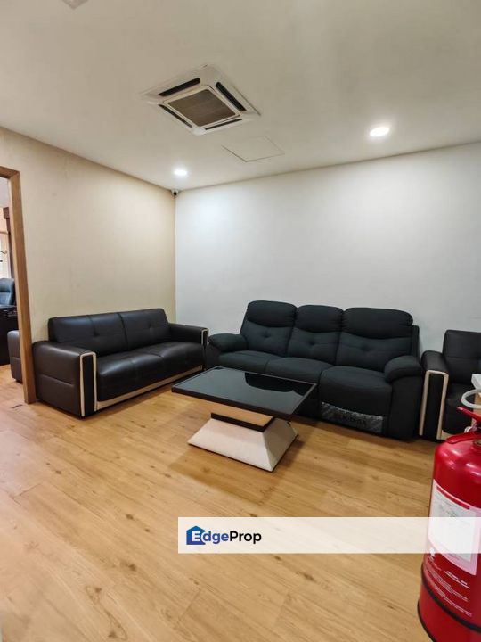 Taman Melawati Ampang Ukay Boulevard MRR2 near Zoo, Selangor, Ampang