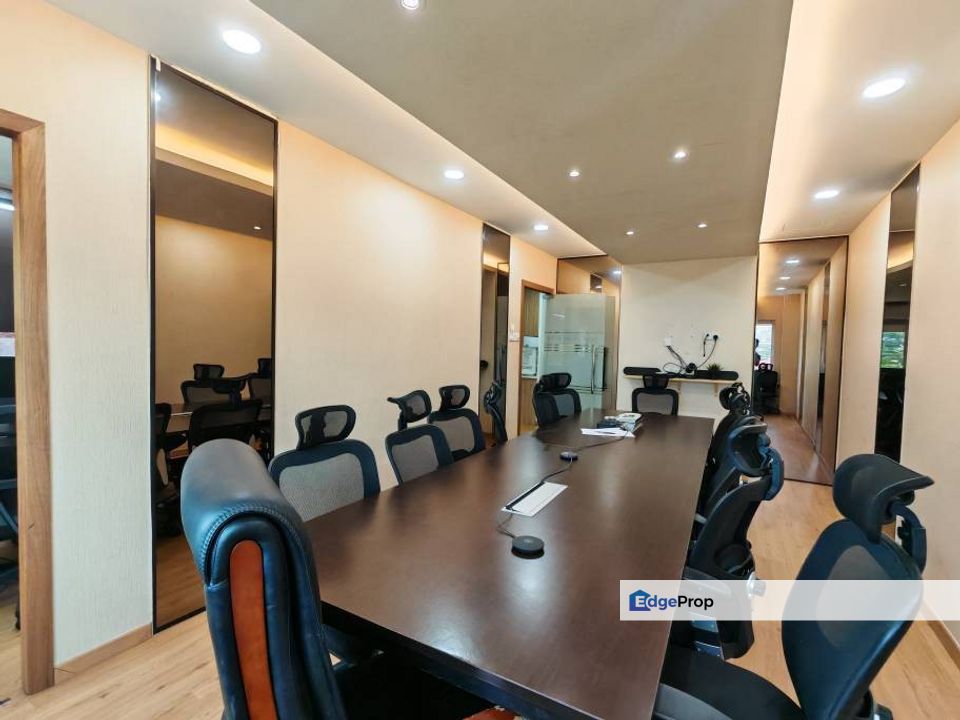 Taman Melawati Ampang Ukay Boulevard MRR2 near Zoo, Selangor, Ampang