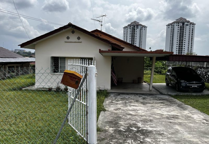 Seksyen 12, Petaling Jaya