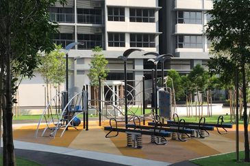 Biji Living (Seventeen Residences)