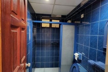 Anjung Hijau (Greenfield Apartment)