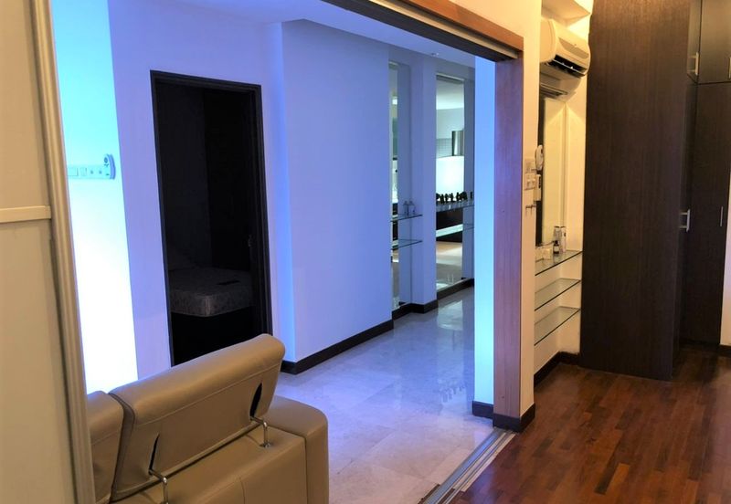 10 Semantan Suites (Sematan Avenue)