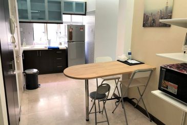 10 Semantan Suites (Sematan Avenue)