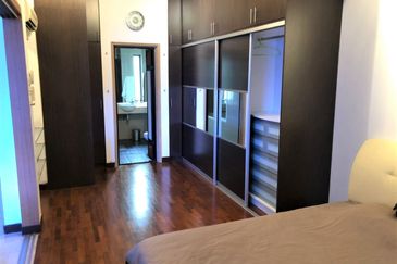 10 Semantan Suites (Sematan Avenue)