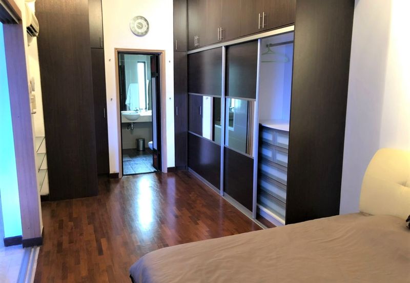 10 Semantan Suites (Sematan Avenue)