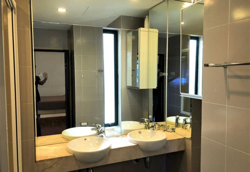 10 Semantan Suites (Sematan Avenue)