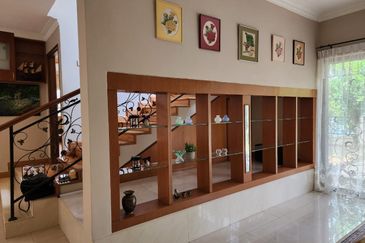 Persiaran Puncak Alam 1 