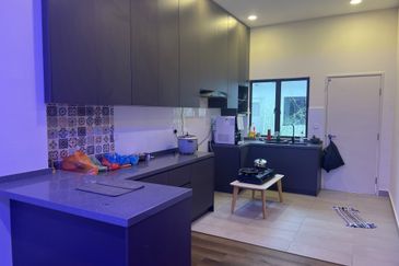 Monet Springtime @ Sunsuria City