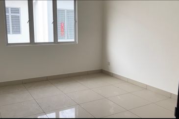 Taman Suria Warisan @ Kota Warisan