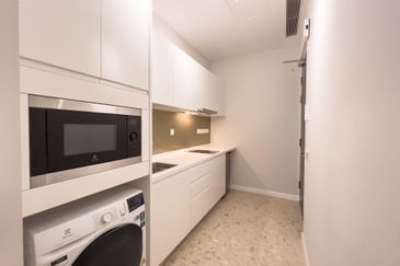 Pavilion Ceylon Hill