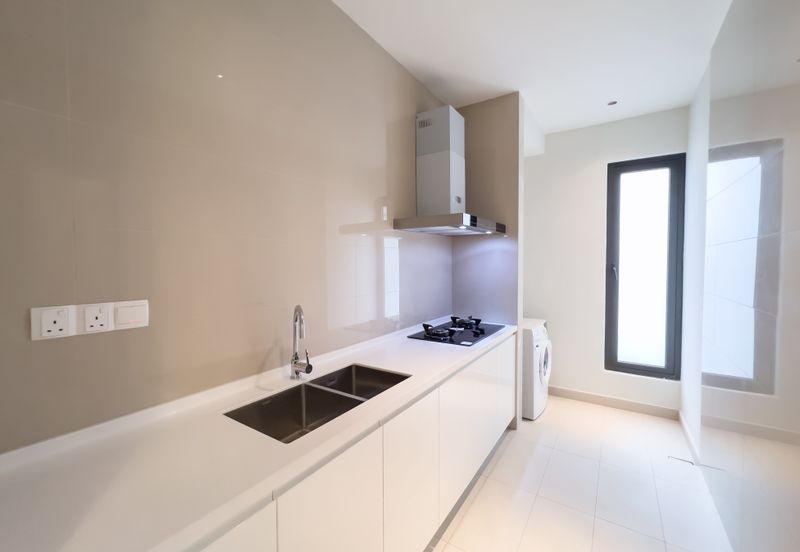 Oxford Residences @ Pavilion Embassy