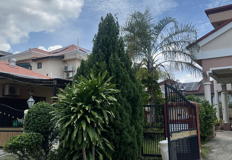 Jalan Warisan Setia 5/9