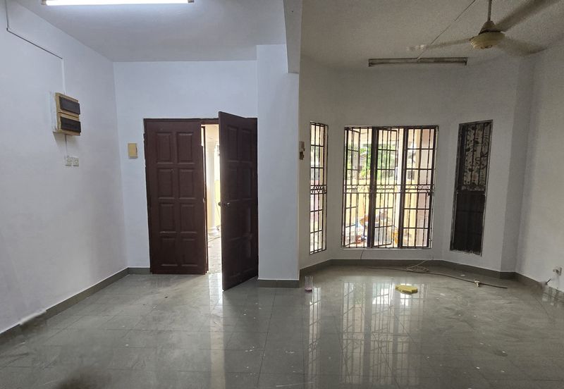 Taman Sri Subang PJS 10