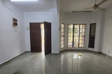 Taman Sri Subang PJS 10