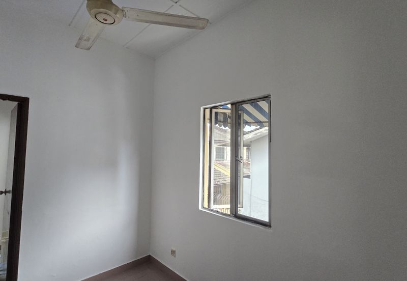 Taman Sri Subang PJS 10