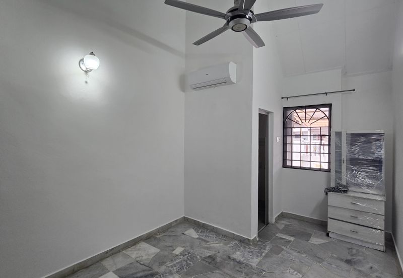 Jalan Bandar Kinrara 3/1B