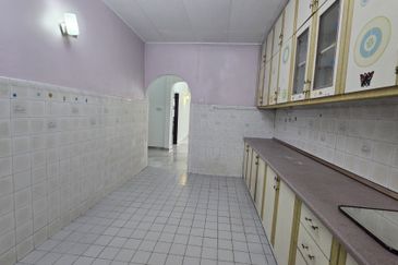 Jalan Bandar Kinrara 3/1B