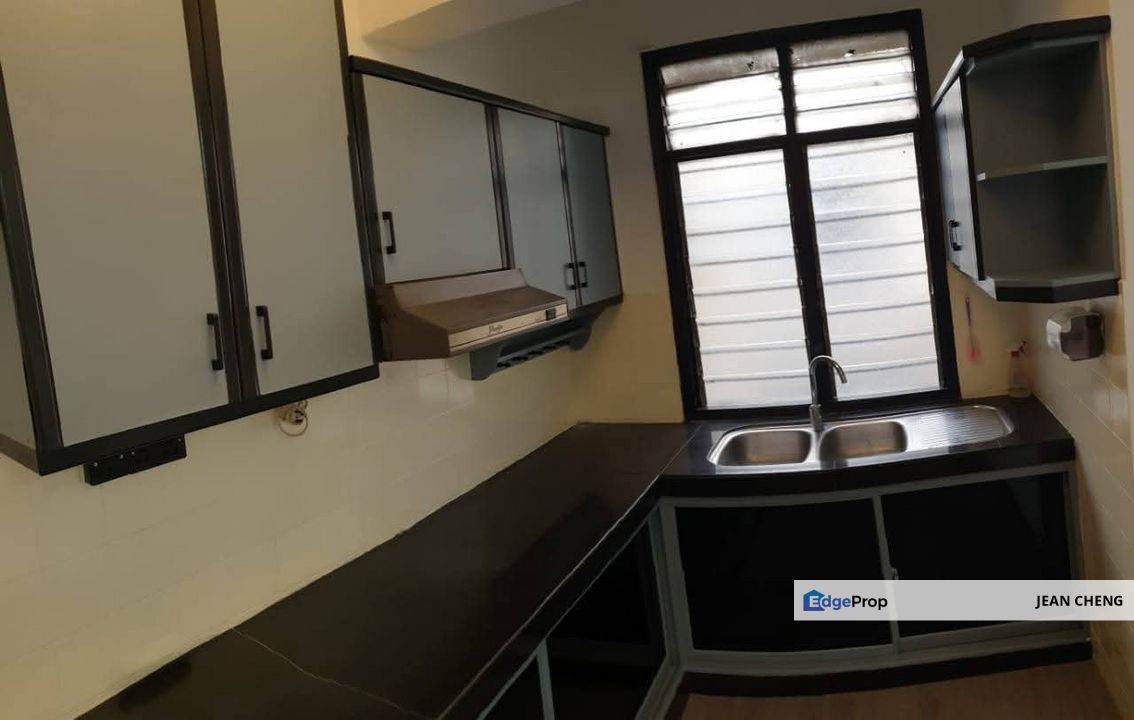 Court 7 Subang Jaya , Selangor, USJ