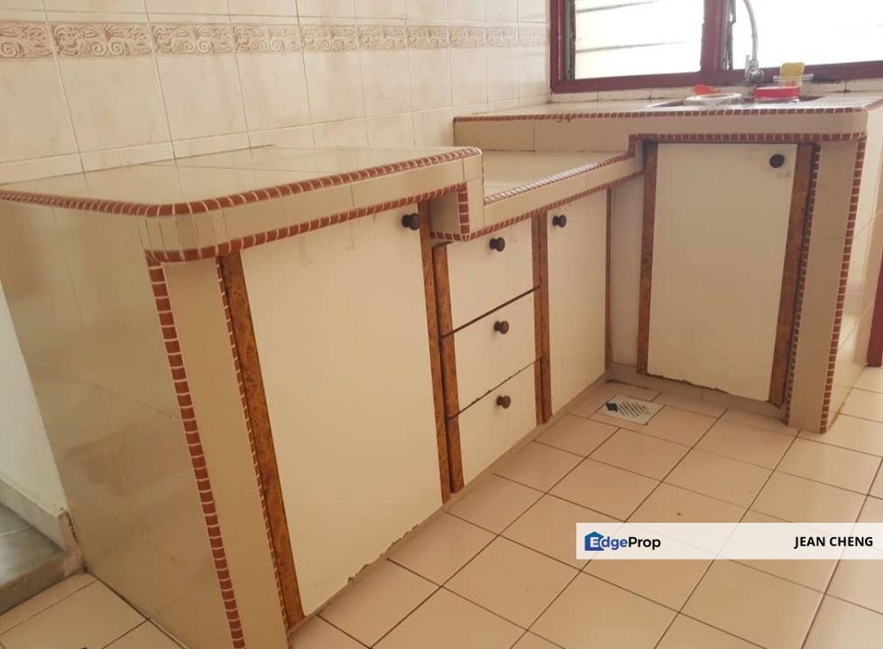 Goodyear Court 10 Subang Jaya , Selangor, Subang Jaya