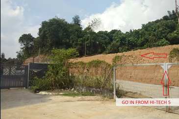 Industrial land for Sale in Semenyih.