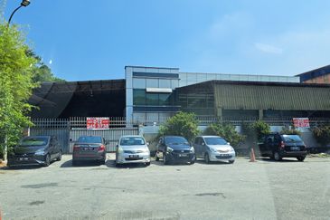 Detach Factory for Rent @ Bandar Kinrara, Puchong.