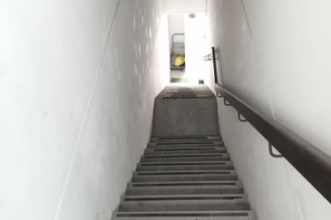 Terrace factory for rent @ Taman Perindustrian Puchong, Puchong.