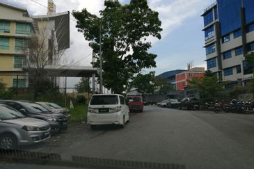 Hot Deal! Factory for Rent in Strategic Location @ Bandar Kinrara. 