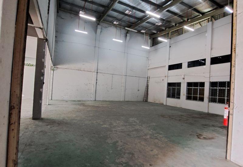 Hot Deal! Factory for Rent in Strategic Location @ Bandar Kinrara. 