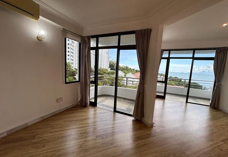 Marina Tower, Ratu Mutiara