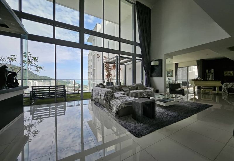 Infinity Beachfront Super Condominium