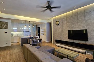 Quayside Seafront Resort Condominium