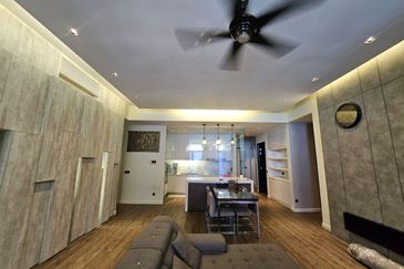 Quayside Seafront Resort Condominium