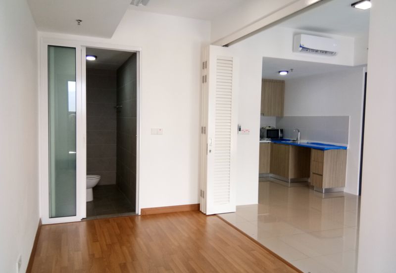 Tropicana 218 Macalister, Georgetown