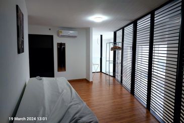 M Soho @ Empire City