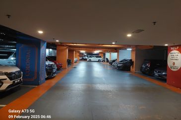 Colonial @ Empire city