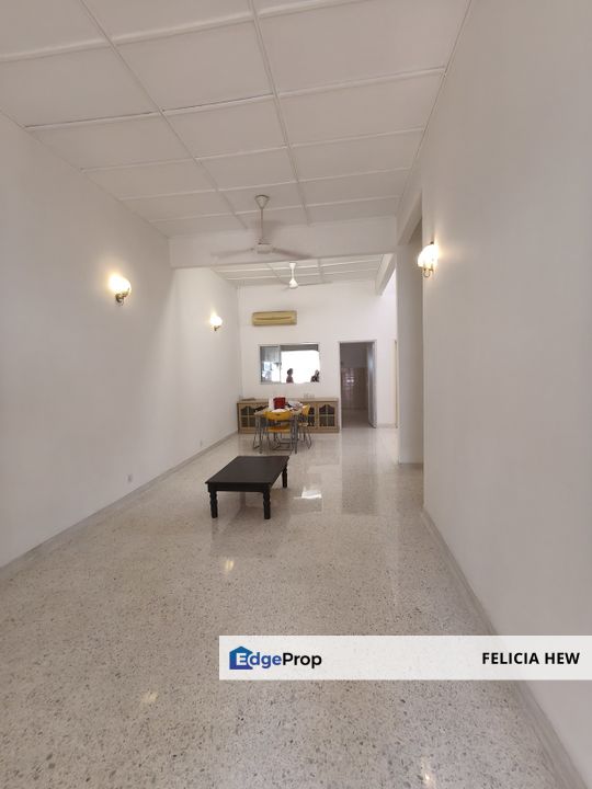 Single storey landed house for Rental @RM3,000 By FELICIA HEW | EdgeProp.my