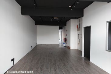 PJ21 Commercial Centre