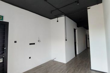 PJ21 Commercial Centre