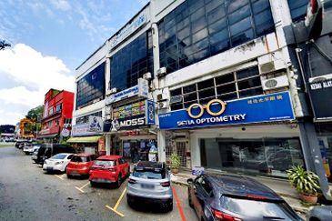 Jalan Kenari, Bandar Puchong Jaya