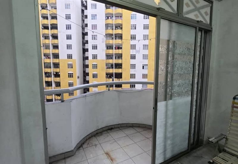 Pangsapuri Lagoon Perdana