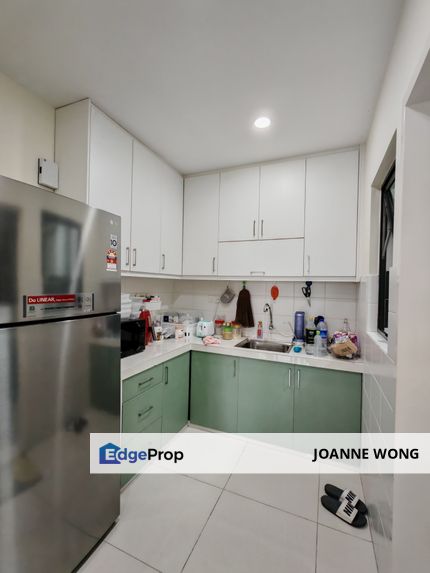 Fully furnished pool view bukit jalil condo, Kuala Lumpur, Bukit Jalil