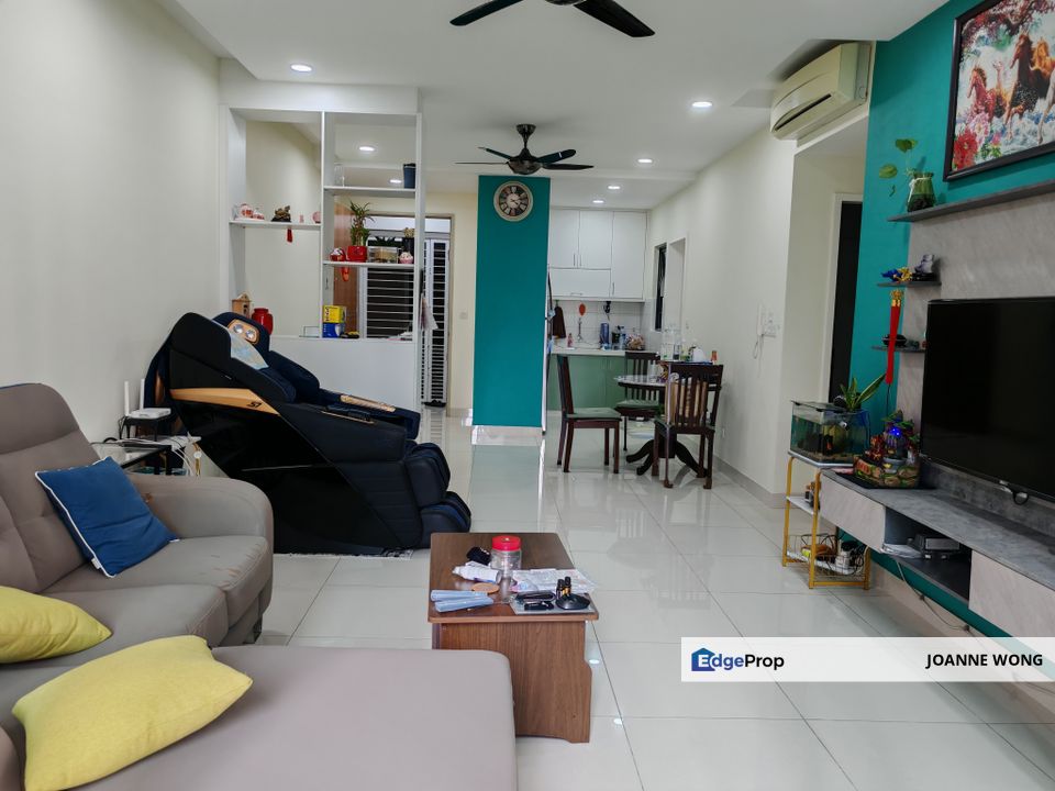 Fully furnished pool view bukit jalil condo, Kuala Lumpur, Bukit Jalil