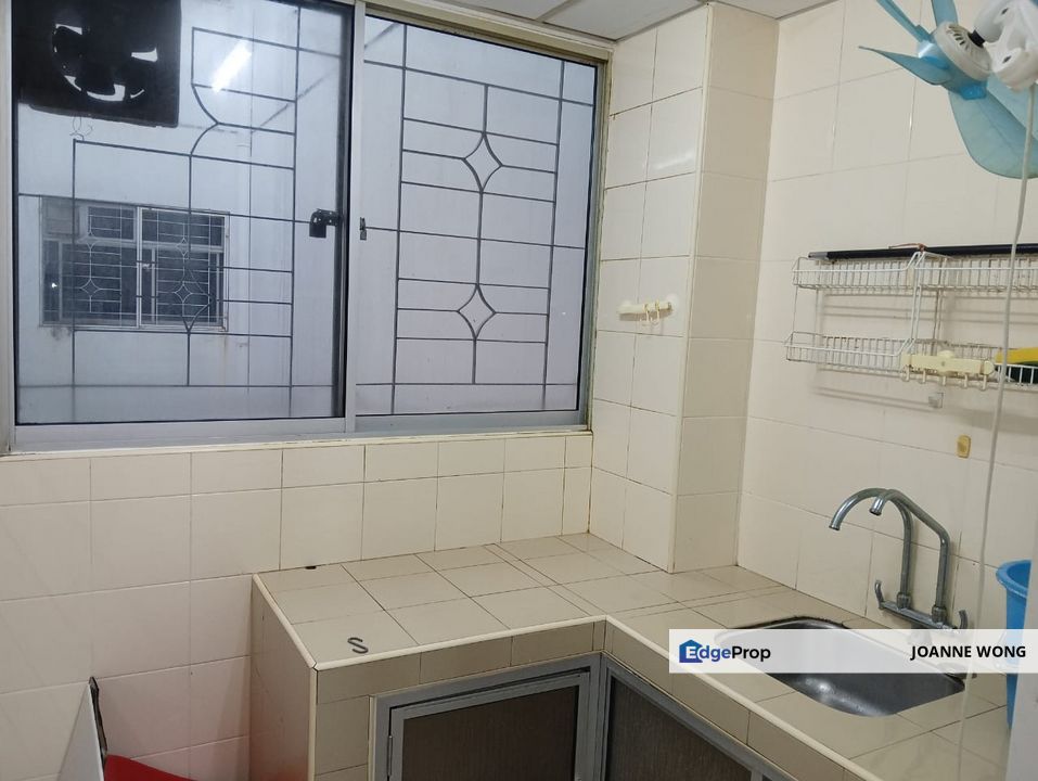 Walking distance to setia walk and bandar puteri amenities, Selangor, Puchong