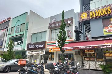 Kawasan Perindustrian Bukit Angkat