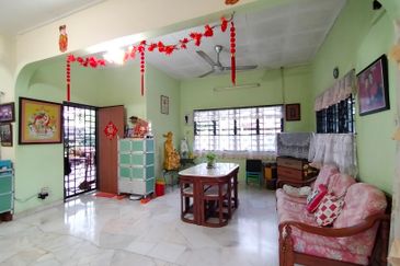 Taman Kinrara Seksyen 1