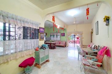 Taman Kinrara Seksyen 1