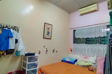 Taman Kinrara Seksyen 1