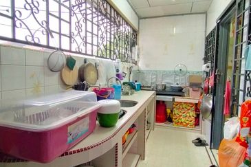 Taman Kinrara Seksyen 1