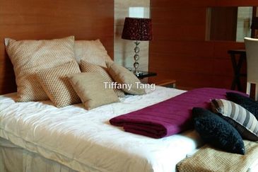 Resort-styled Custom-designed Bungalow (Must See!)