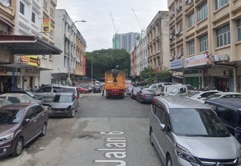 4 storey light industrial building for Sale